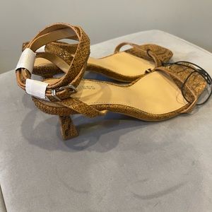 Snake design heels